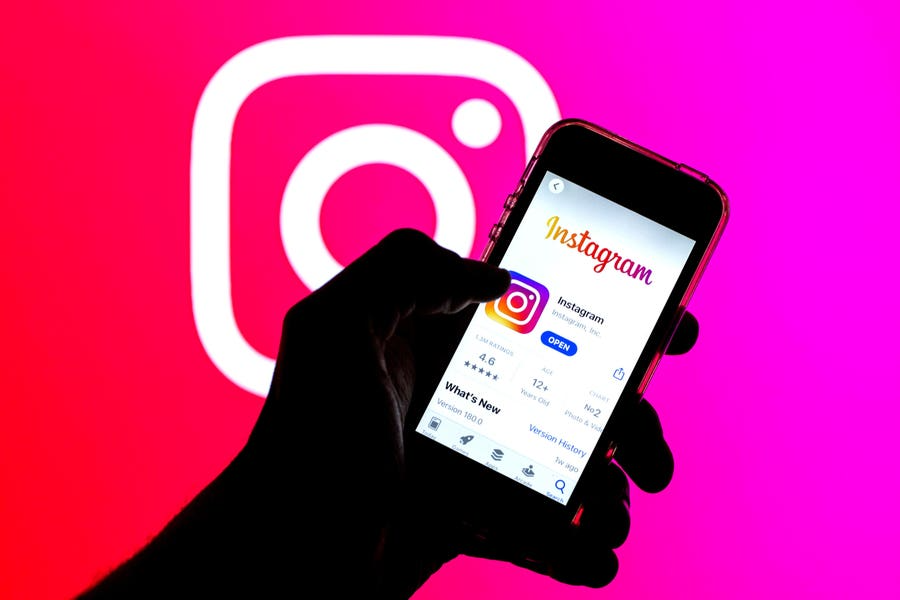Instagram Feed